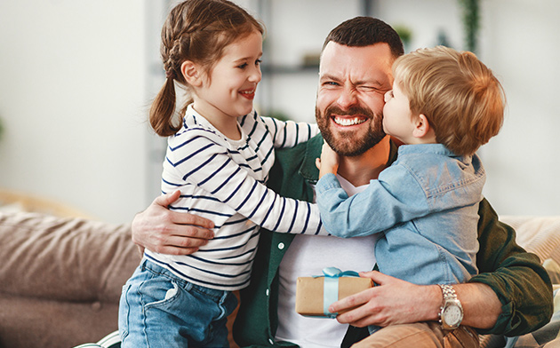 Dad with two children